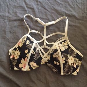 Bikini top